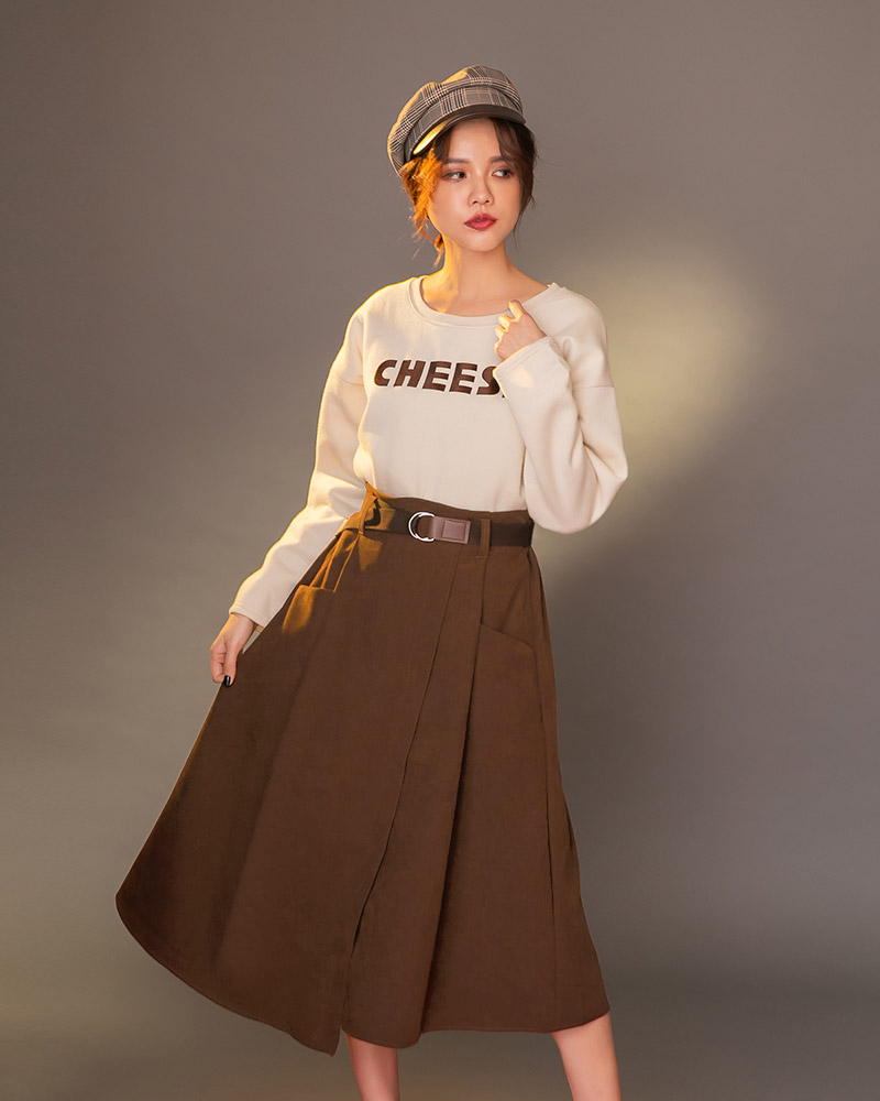 双口袋素色中长裙(附腰带)